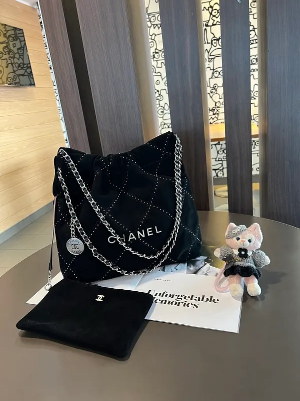 All Categories Chanel Women's Bags (Chanel) Chanel l25s
