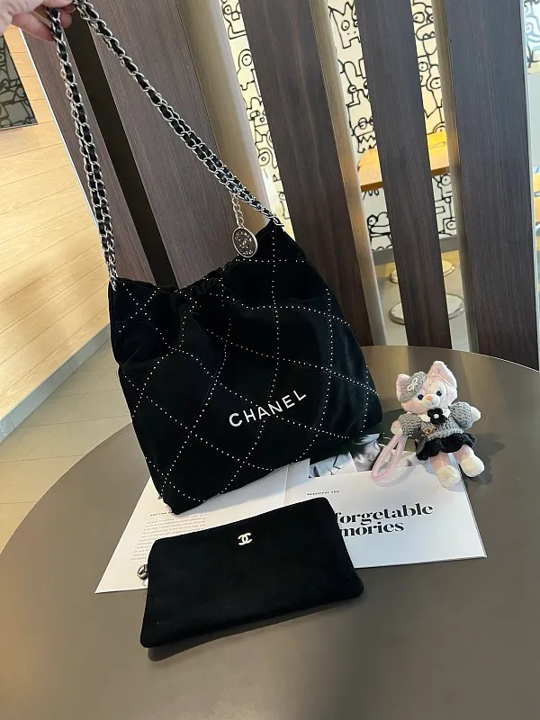 All Categories Chanel Women's Bags (Chanel) Chanel l25s