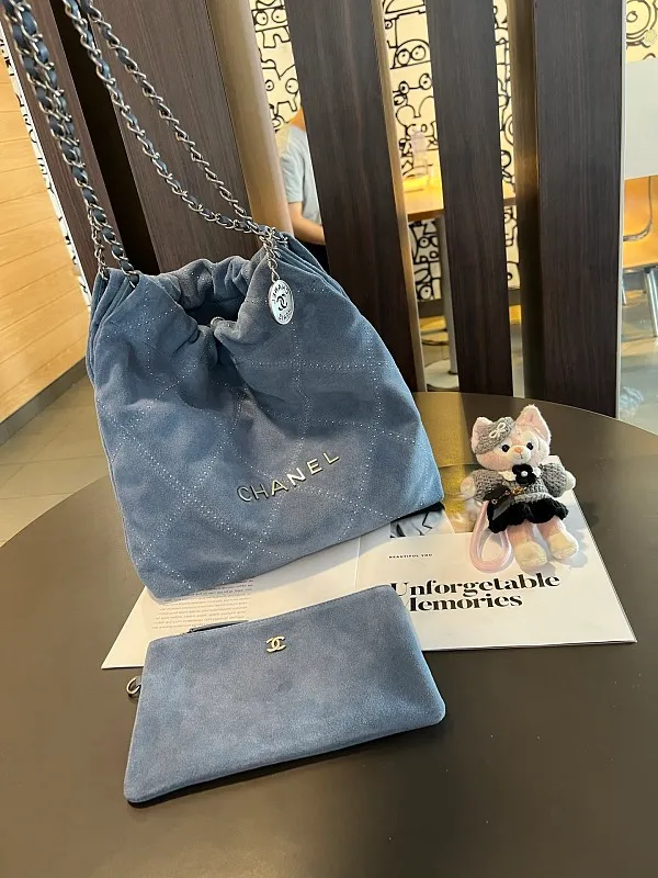 All Categories Chanel Women's Bags (Chanel) Chanel l25s