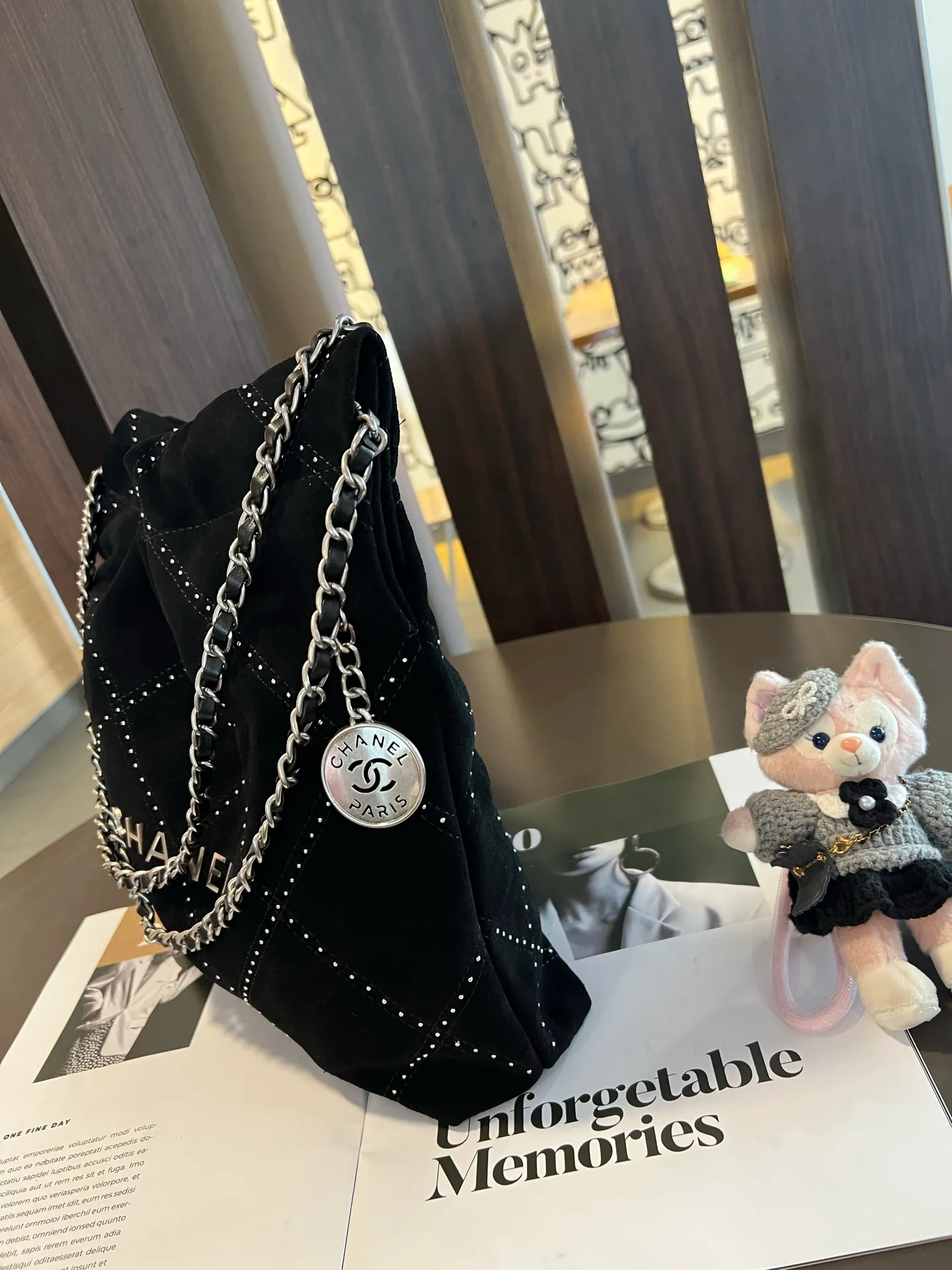 All Categories Chanel Women's Bags (Chanel) Chanel l25s