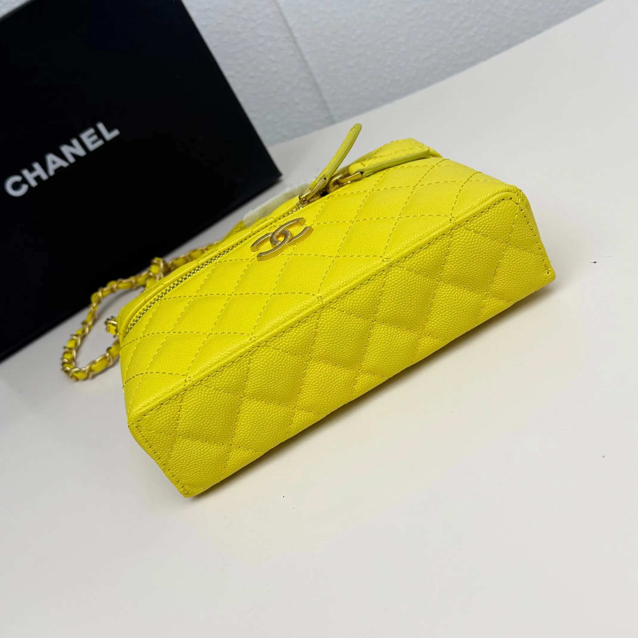 All Categories Chanel Women's Bags (Chanel) Chanel 688