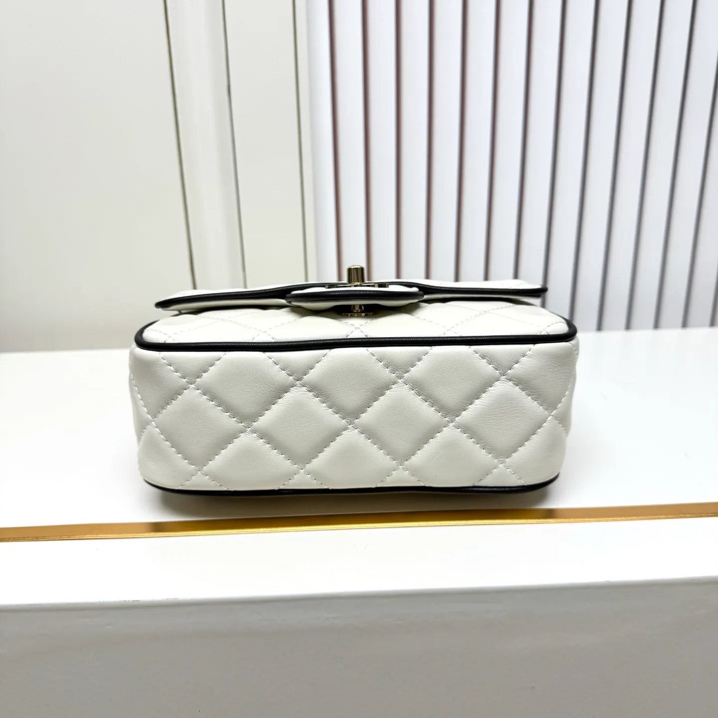 All Categories Chanel Women's Bags (Chanel) Chanel 6001