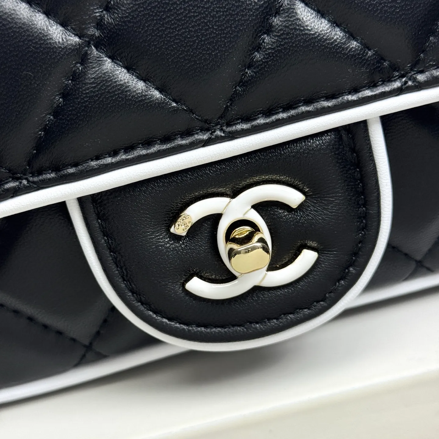 All Categories Chanel Women's Bags (Chanel) Chanel 6001