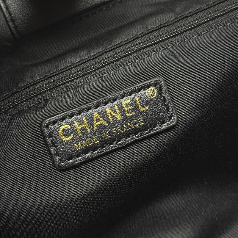 All Categories Official Website "Brand Women's Bags" Women's Bags 💙 Chanel 2026 Official Website CHANEL Crossbody Bag