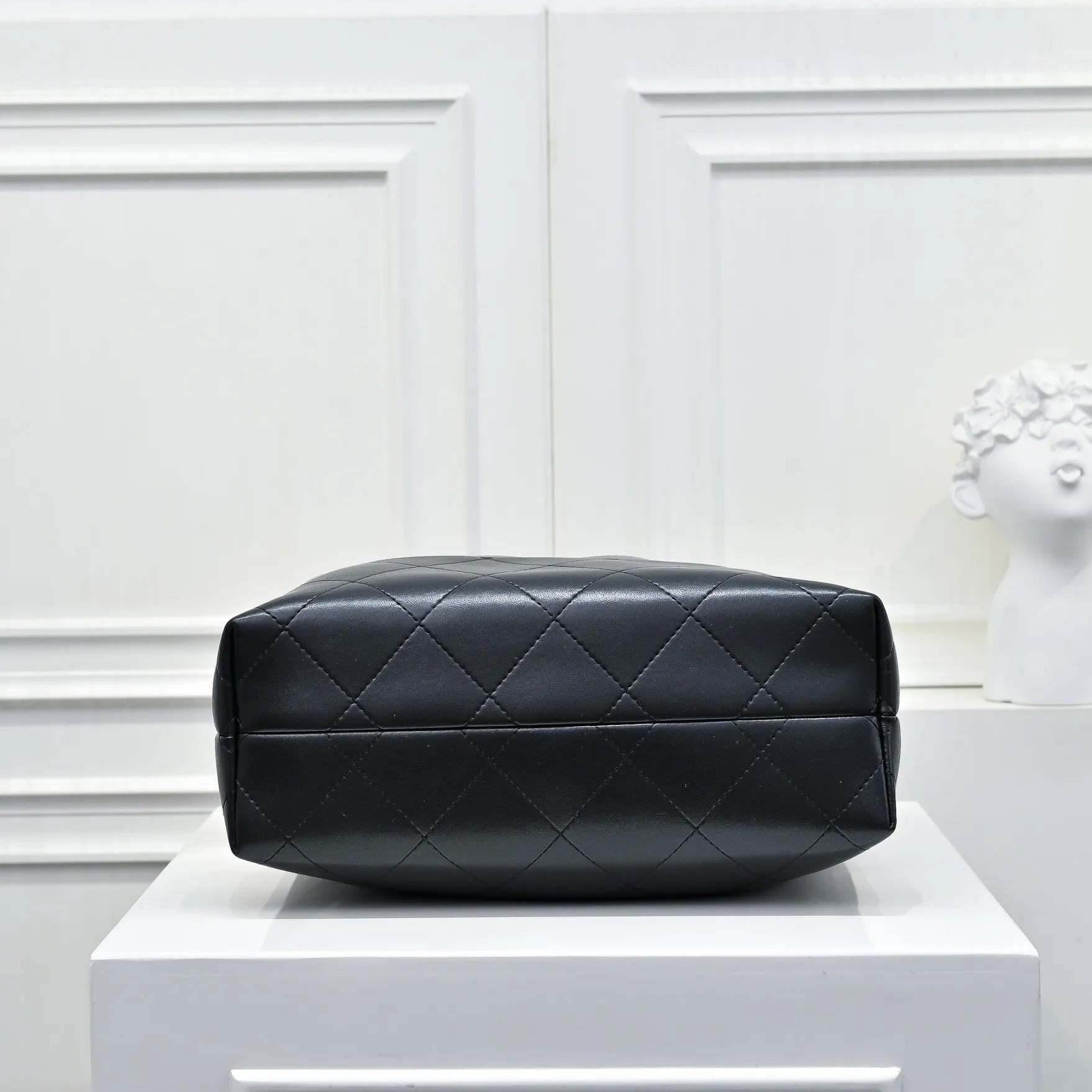 All Categories Official Website "Brand Women's Bags" Women's Bags 💙 Chanel 2025 New CHANEL Crossbody Bag