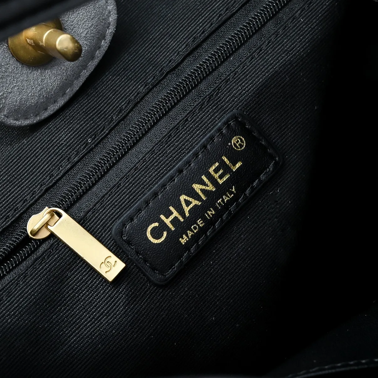 All Categories Official Website "Brand Women's Bags" Women's Bags 💙 Chanel 2025 New CHANEL Crossbody Bag