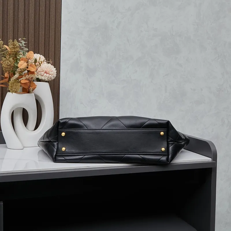 All Categories Chanel Women's Bags (Chanel) Chanel 2561