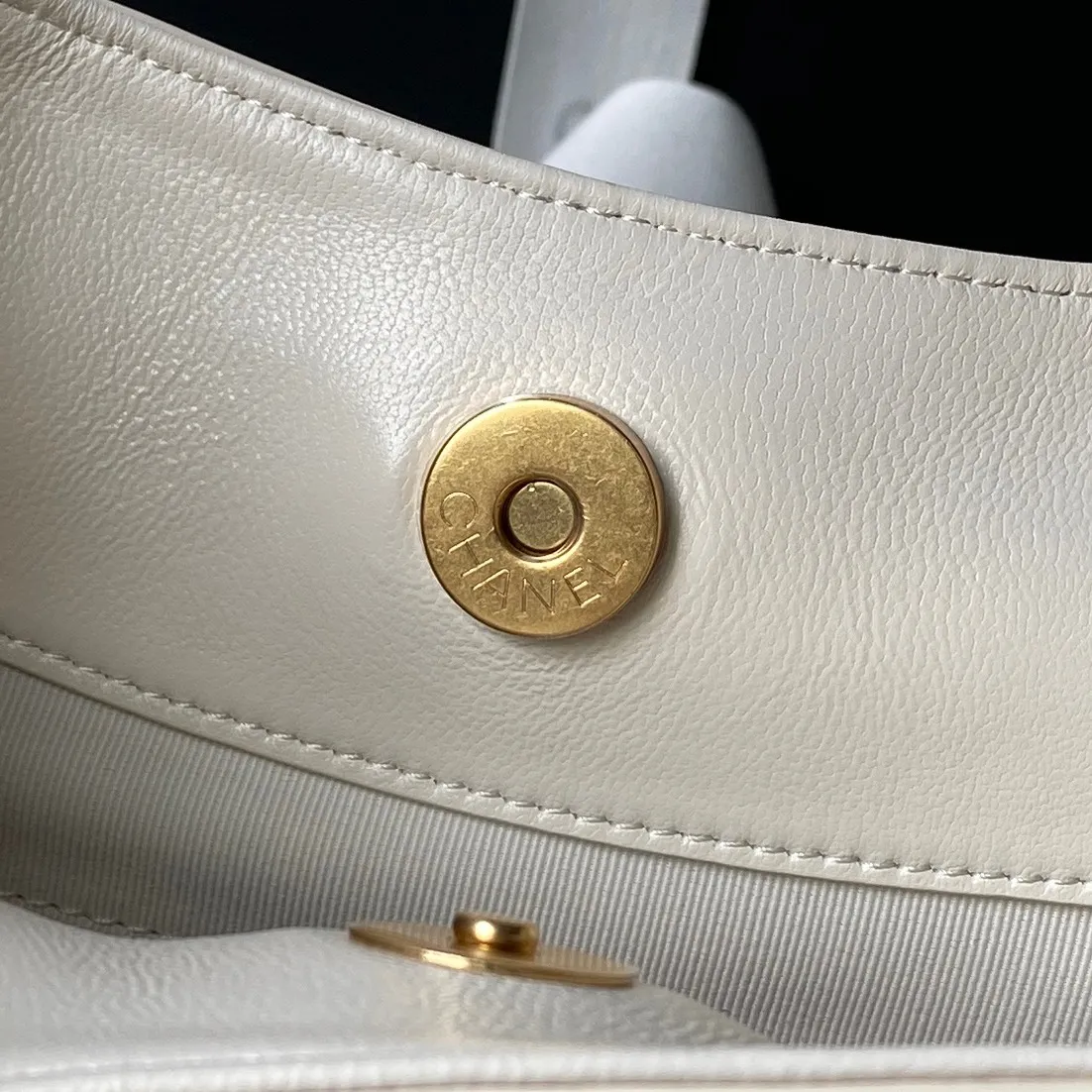All Categories Chanel Women's Bags 2 (Chanel) Chanel Original Order AS5970