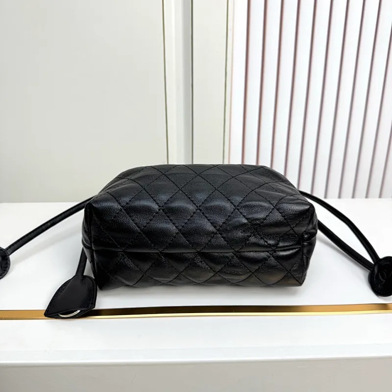 All Categories Official Website "Brand Women's Bags" Women's Bags 💙 Chanel 2026 Official Website CHANEL Diamond Drawstring Bucket Bag