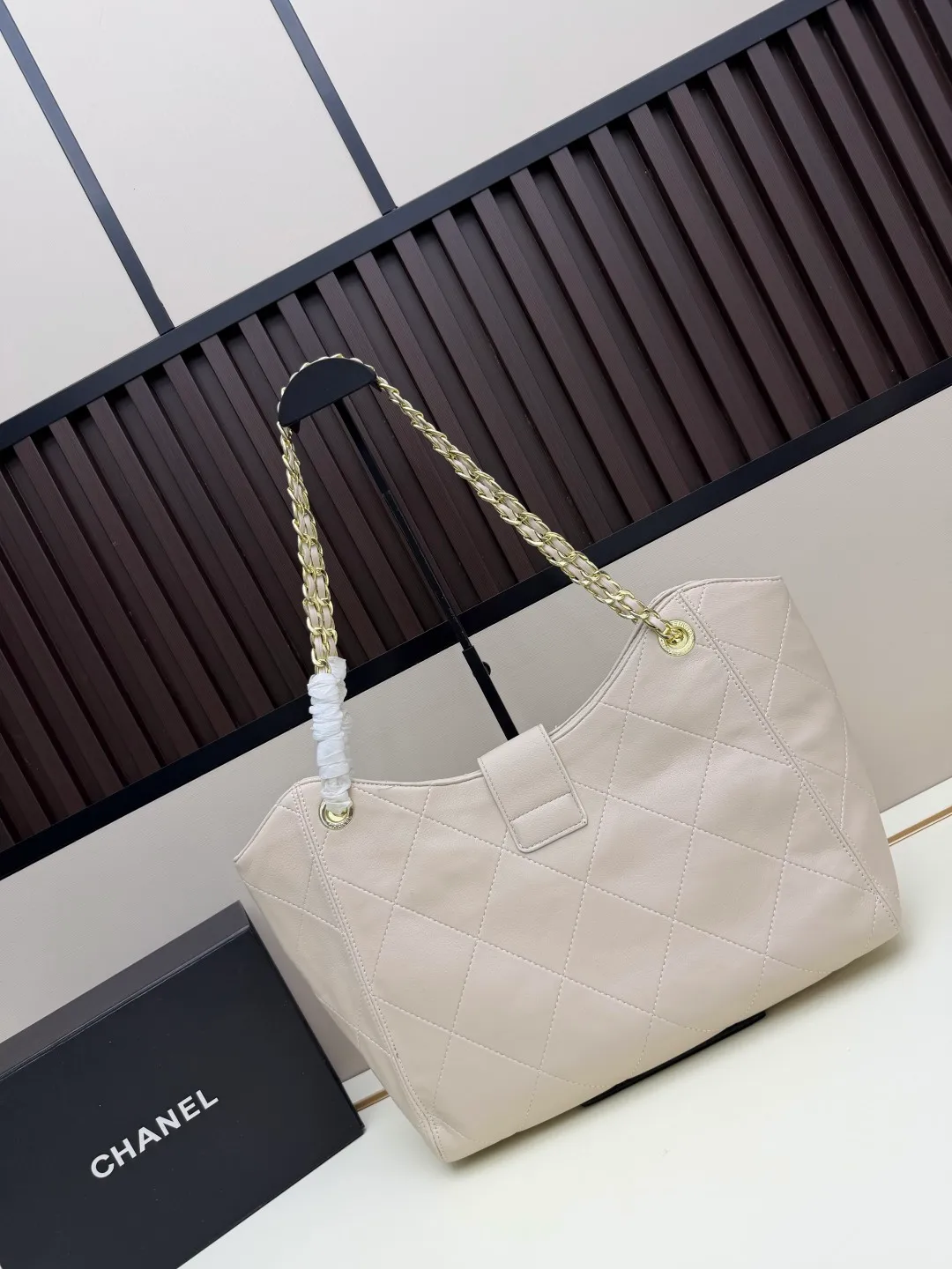 All Categories Chanel Women's Bags (Chanel) Chanel 2069
