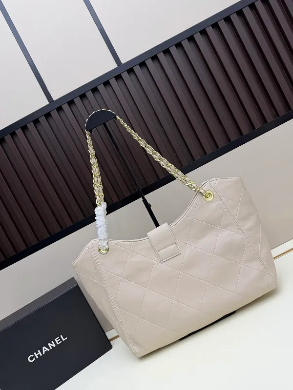 All Categories Chanel Women's Bags (Chanel) Chanel 2069