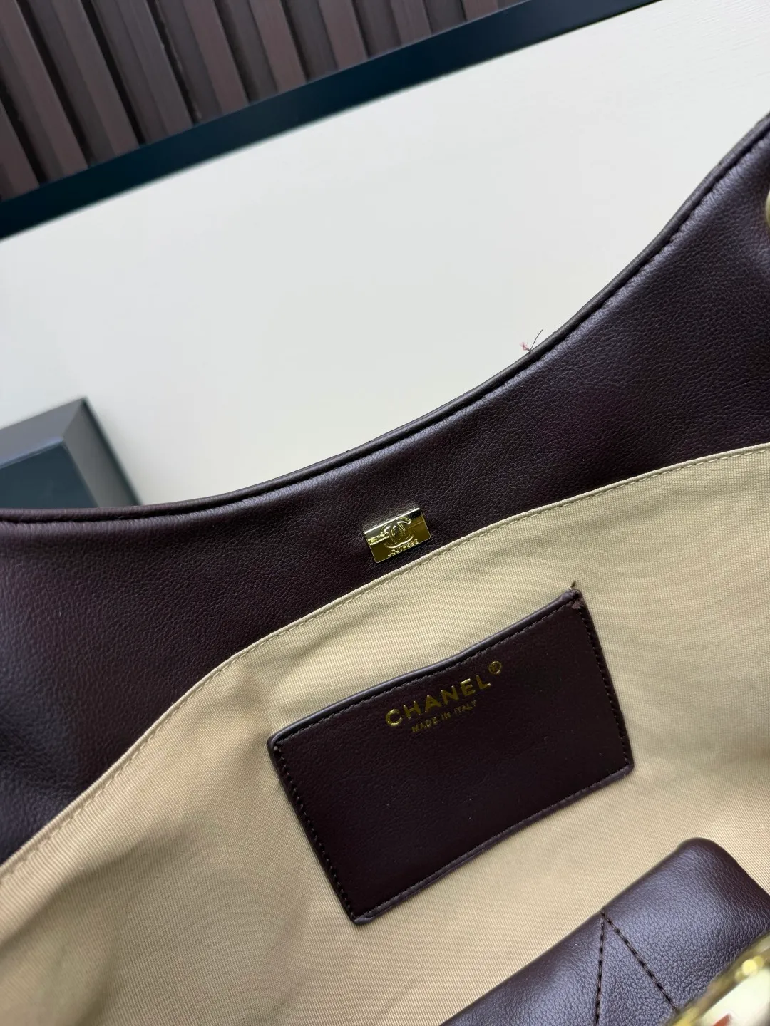 All Categories Chanel Women's Bags (Chanel) Chanel 2069