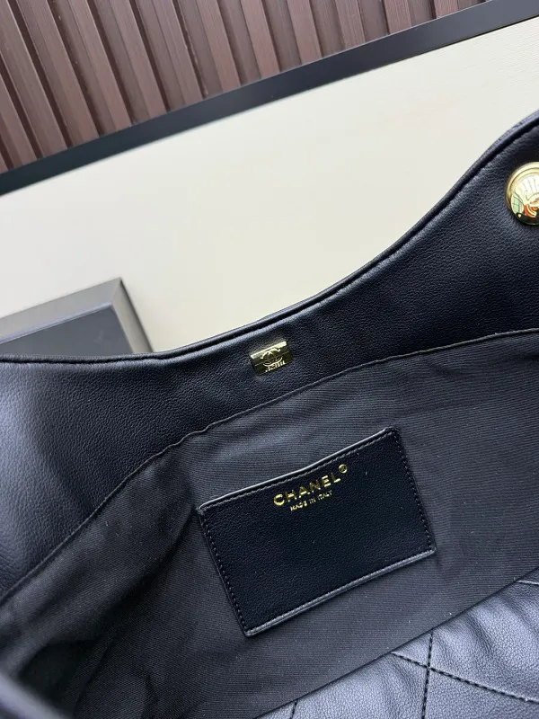 All Categories Chanel Women's Bags (Chanel) Chanel 2069