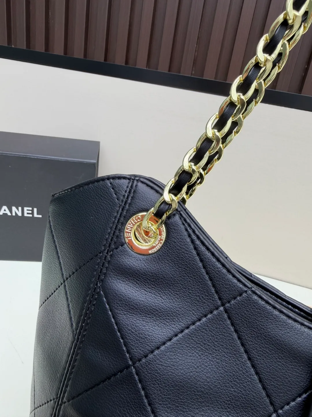 All Categories Chanel Women's Bags (Chanel) Chanel 2069
