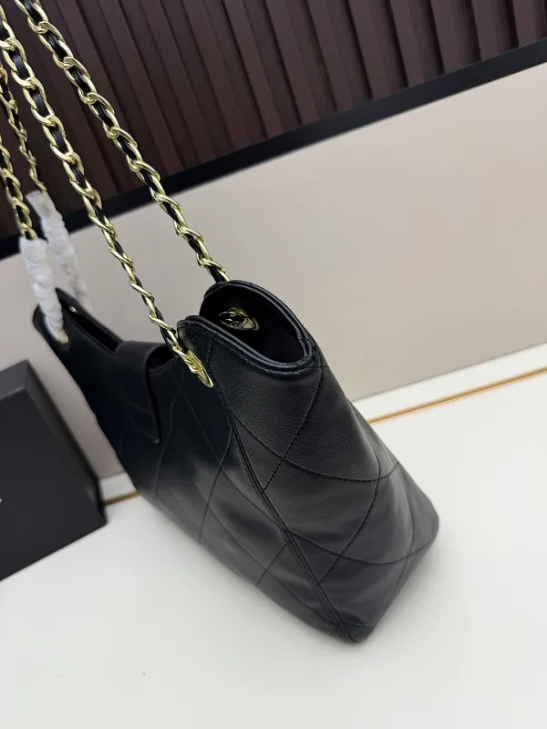 All Categories Chanel Women's Bags (Chanel) Chanel 2069