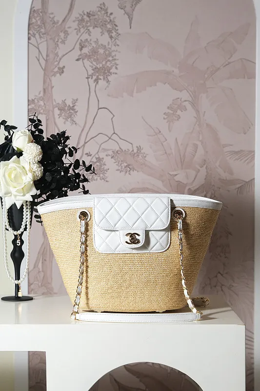 All Categories Chanel Women's Bags (Chanel) Chanel 1136