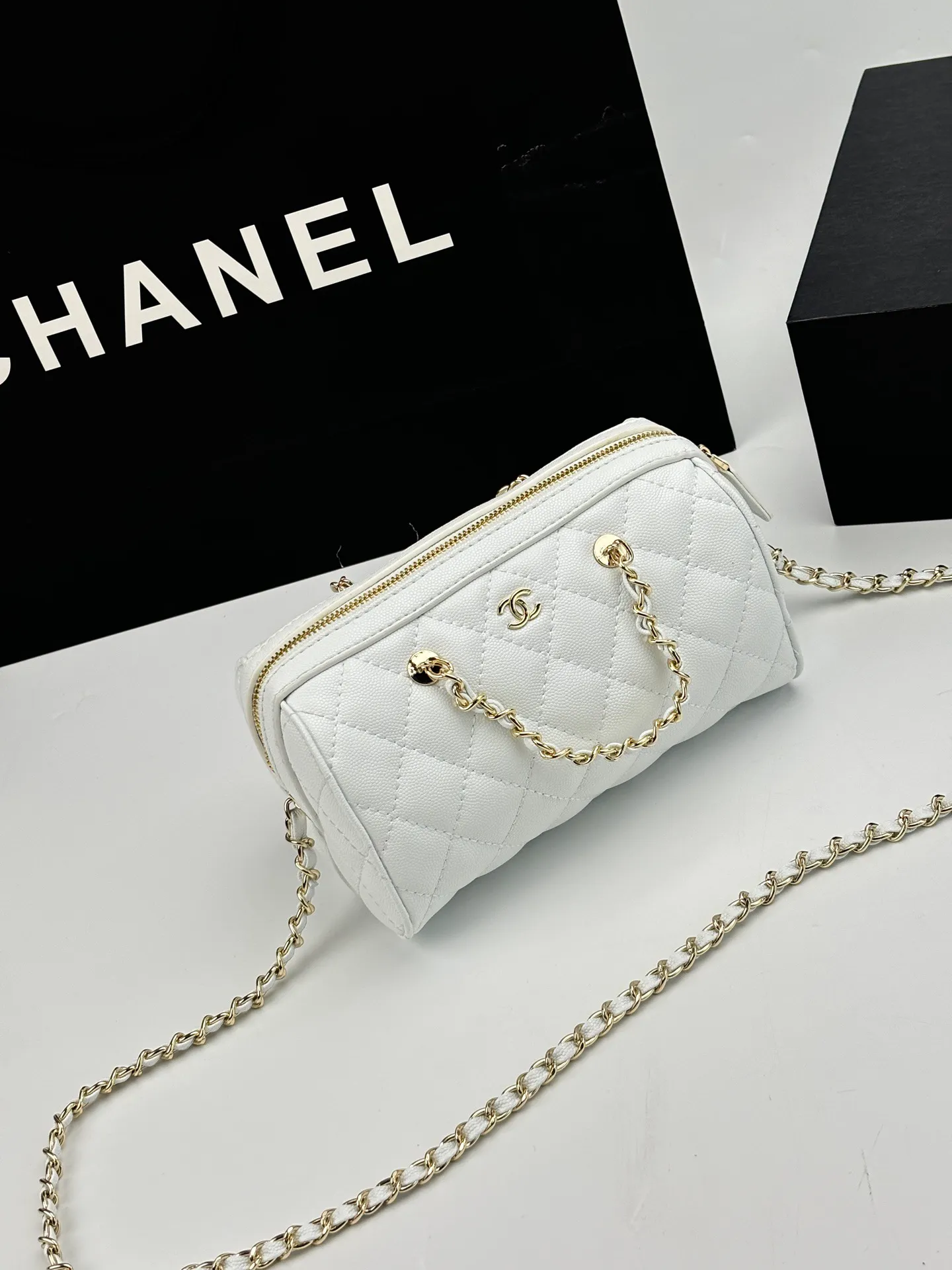 All Categories Official Website "Brand Women's Bags" Women's Bags 💙 Chanel 2026 Official Website CHANEL Crossbody Bag