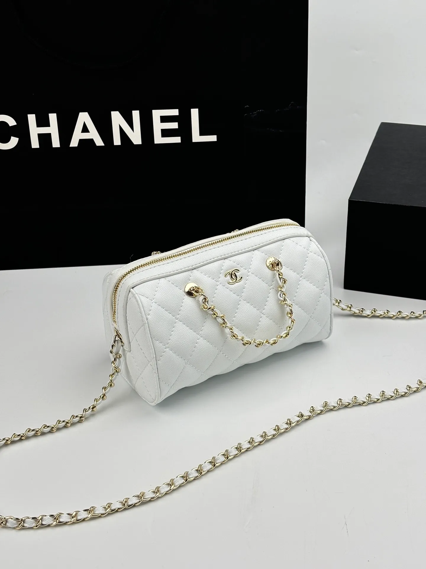 All Categories Official Website "Brand Women's Bags" Women's Bags 💙 Chanel 2026 Official Website CHANEL Crossbody Bag