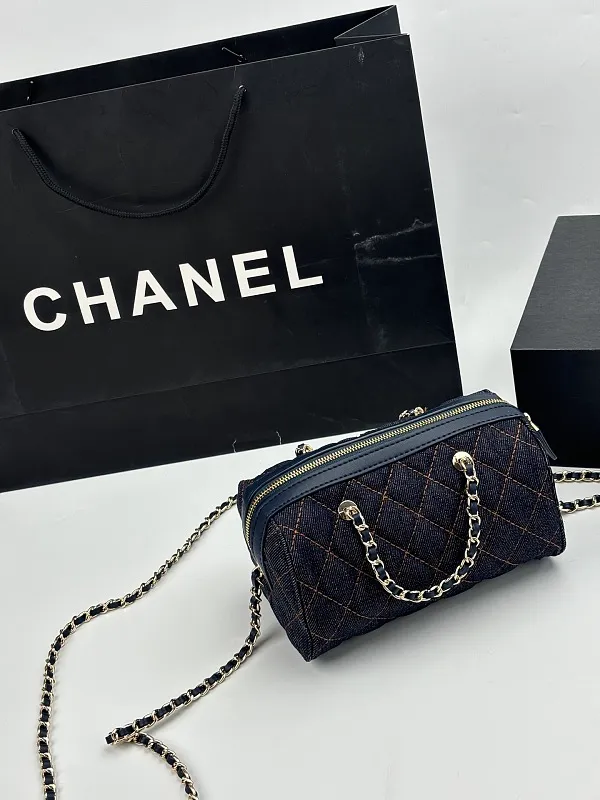 All Categories Official Website "Brand Women's Bags" Women's Bags 💙 Chanel 2026 Official Website CHANEL Crossbody Bag