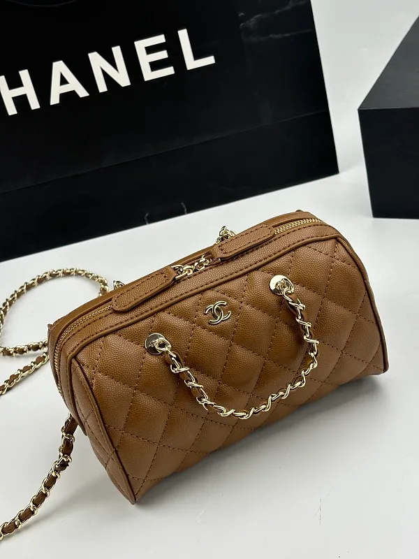 All Categories Official Website "Brand Women's Bags" Women's Bags 💙 Chanel 2026 Official Website CHANEL Crossbody Bag