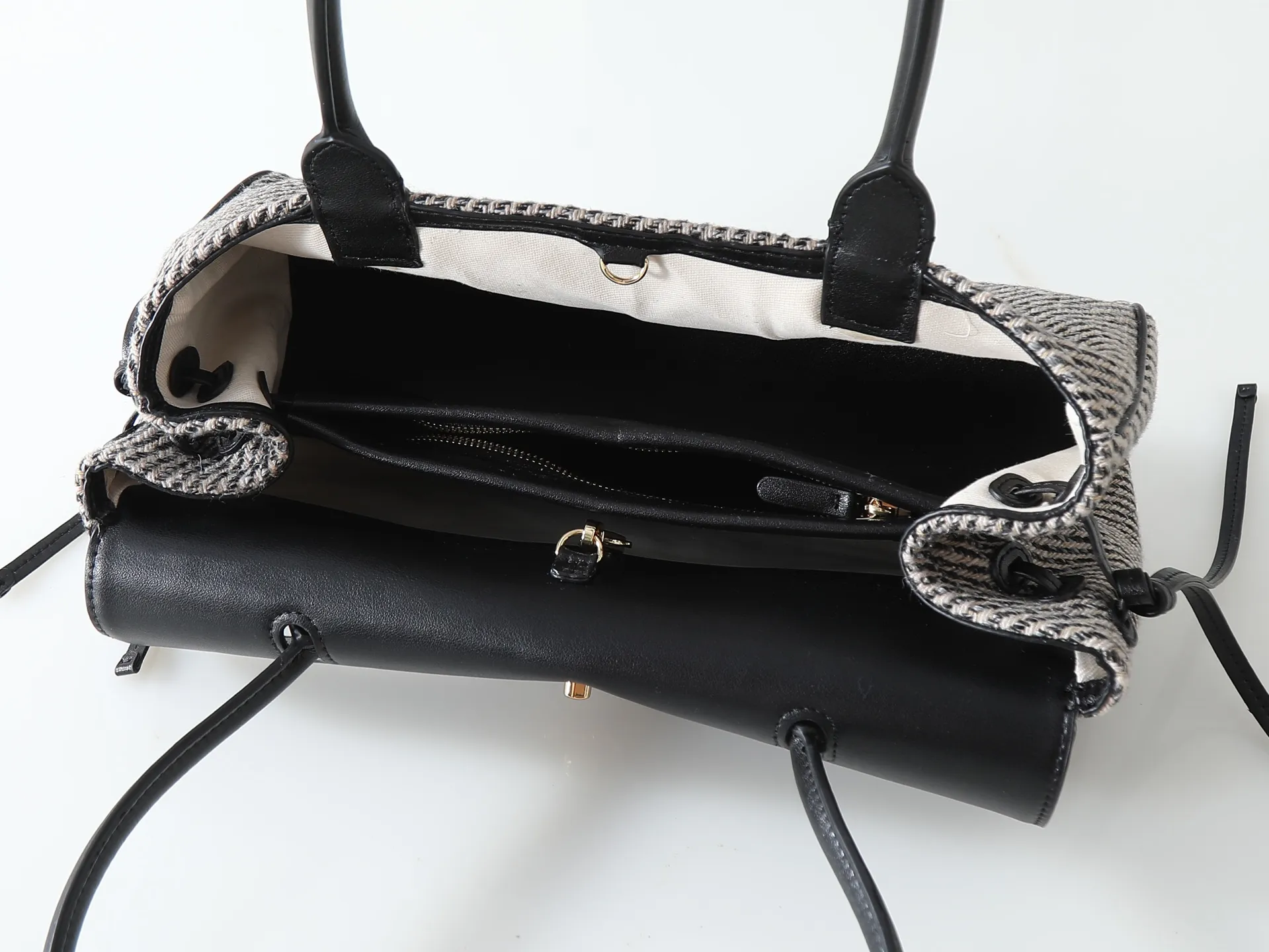 All Categories Official Website "Brand Women's Bags" Women's Bags 💙 Chanel 2026 New CHANEL Underarm Bag