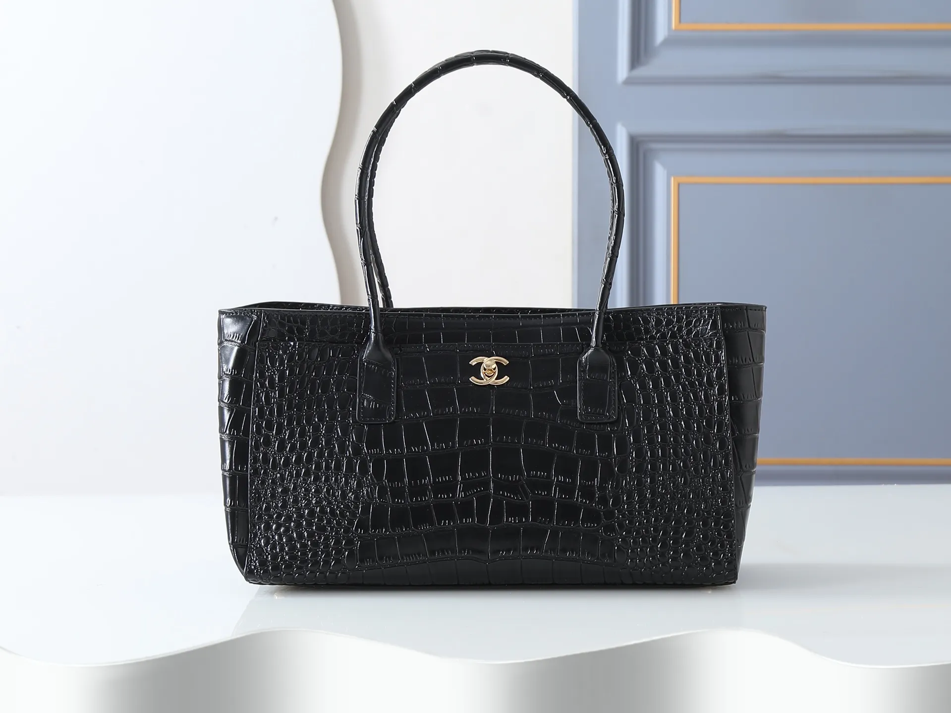 All categories Official website "Brand Women's Bags" Women's Bags 💙 Chanel 2026 new CHANEL hand-held crossbody bag
