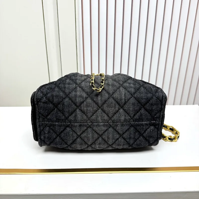 All Categories Official Website "Brand Women's Bags" Women's Bags 💙 Chanel 2026 Official Website CHANEL Crossbody Bag