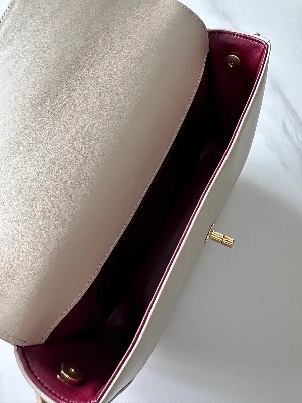 All Categories Chanel Women's Bags (Chanel) Chanel Original AS6425 Cowhide