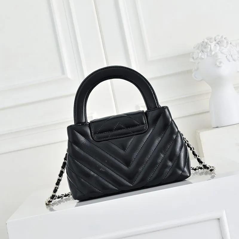 All Categories Official Website "Brand Women's Bags" Women's Bags 💙 Chanel 2026 Official Website CHANEL Crossbody Bag