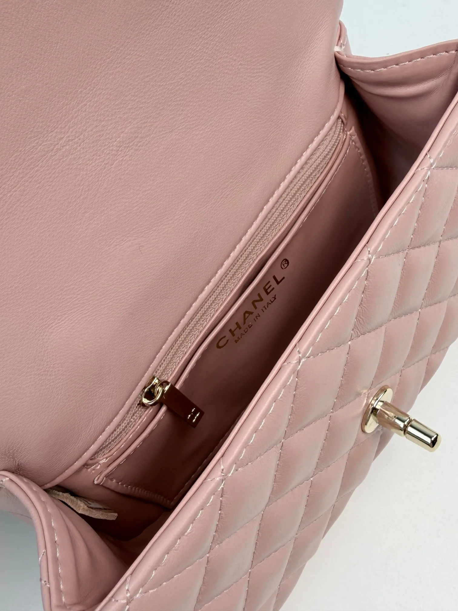 All Categories Chanel Women's Bags (Chanel) Chanel 702-1