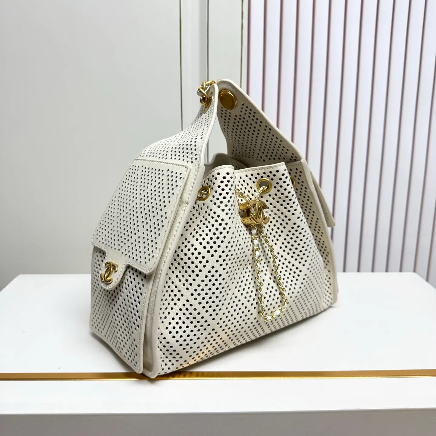 All Categories Official Website "Brand Women's Bags" Women's Bags 💙 Chanel 2026 Chanel 25 Bag Mini Bucket