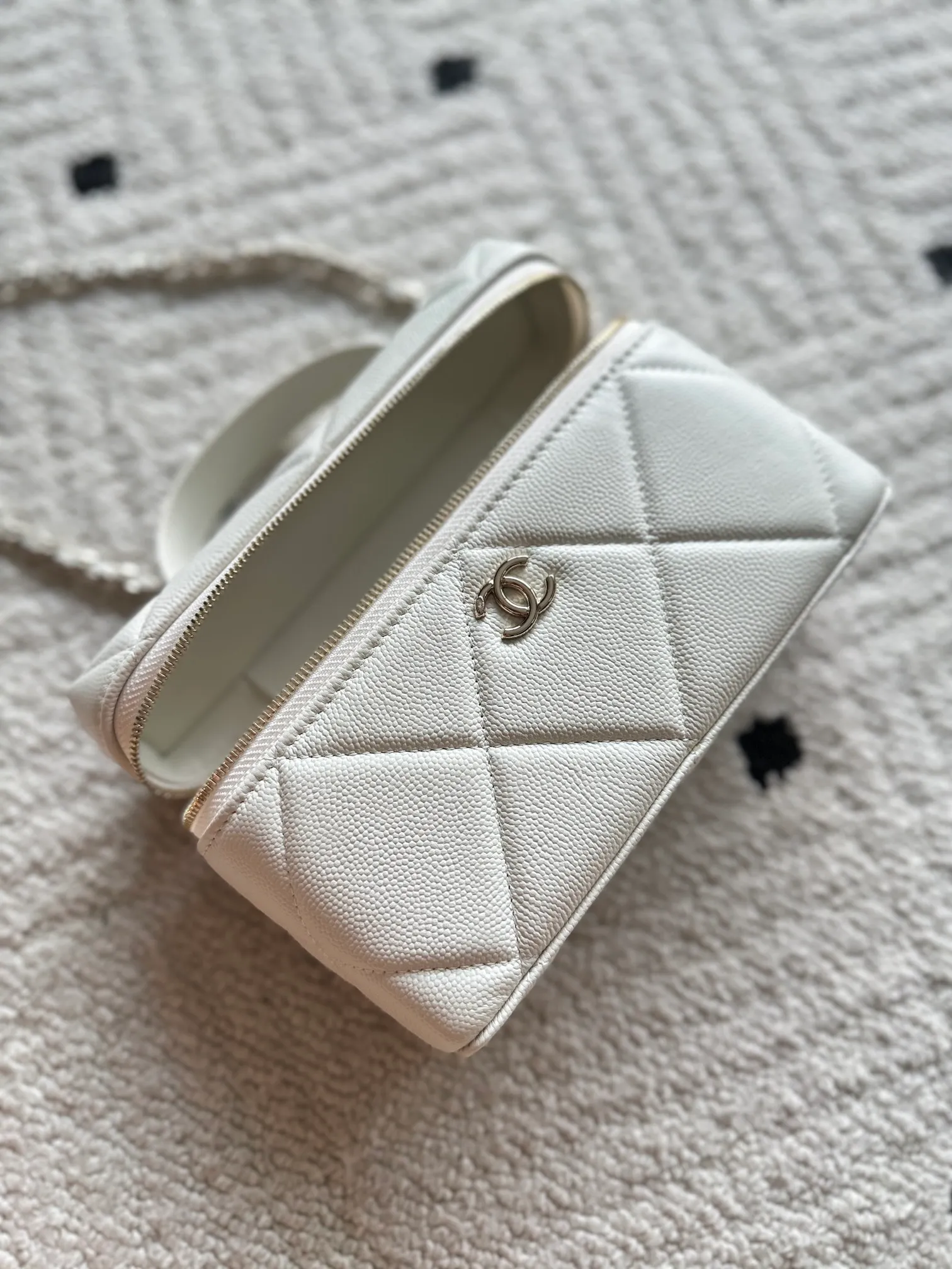 All Categories Chanel Women's Bag 2 (Chanel) Chanel Original Order AP5026