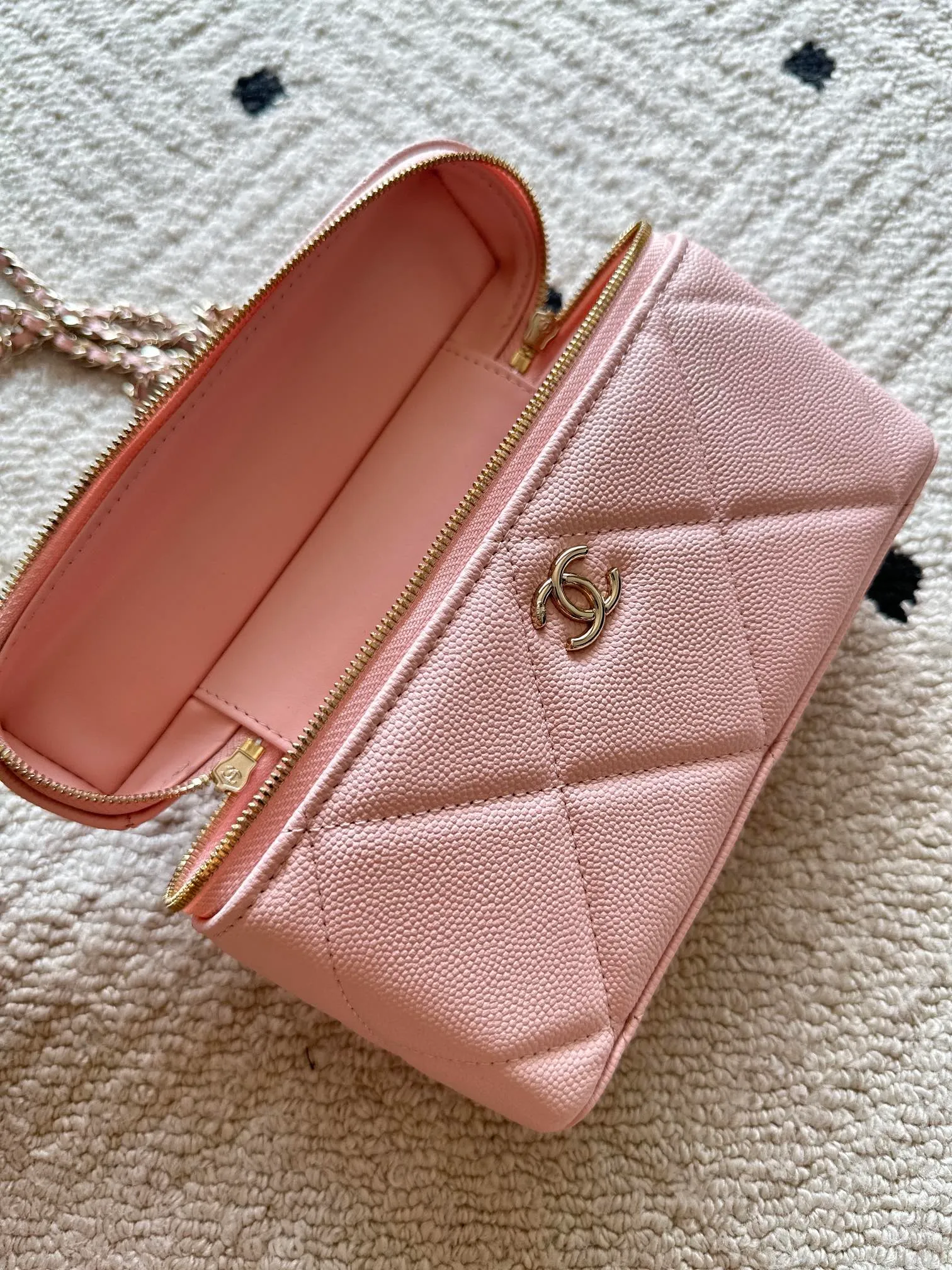 All Categories Chanel Women's Bag 2 (Chanel) Chanel Original Order AP5026