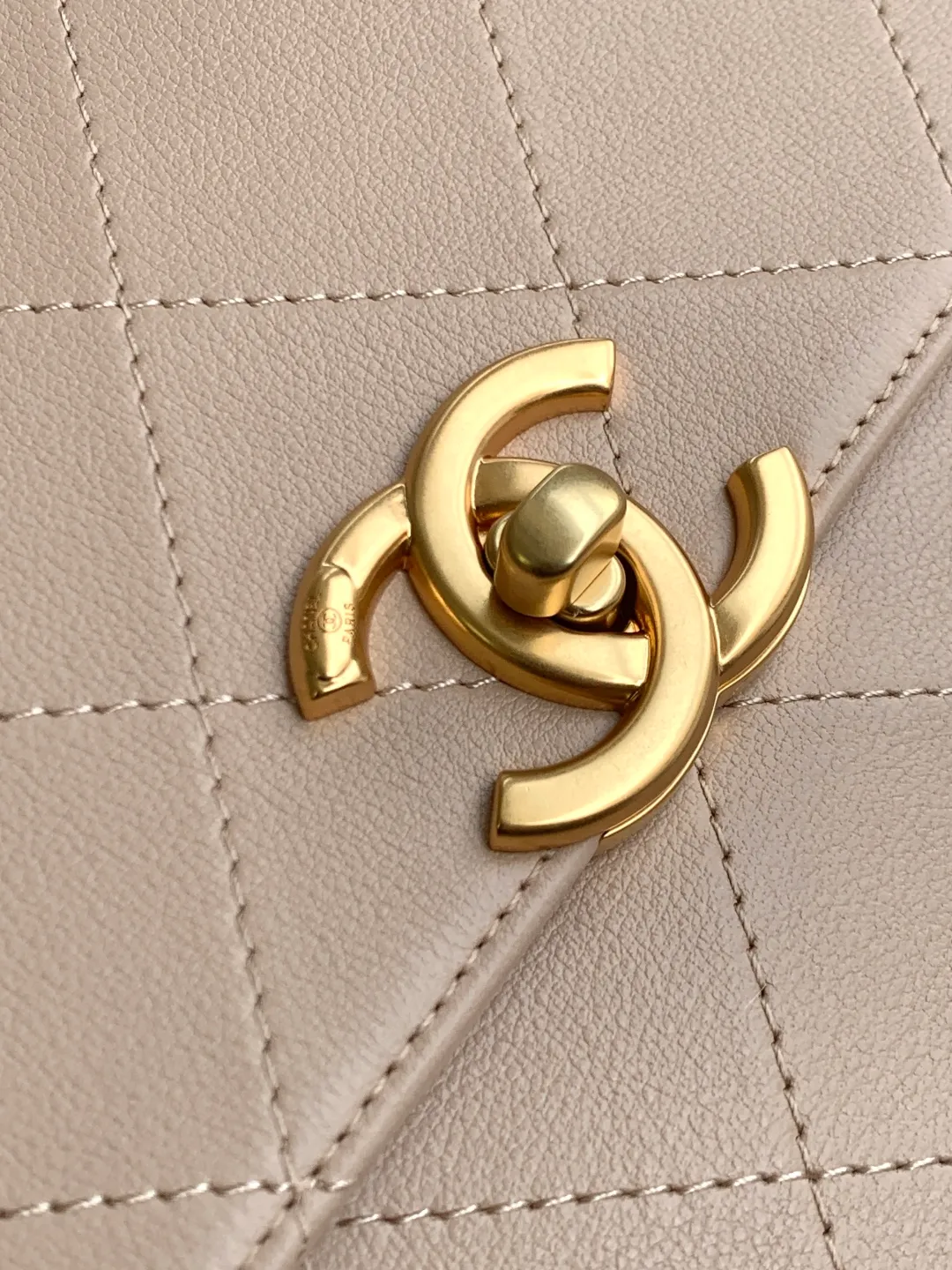 All Categories Chanel Women's Bags 2 (Chanel) Chanel Original Order 5543