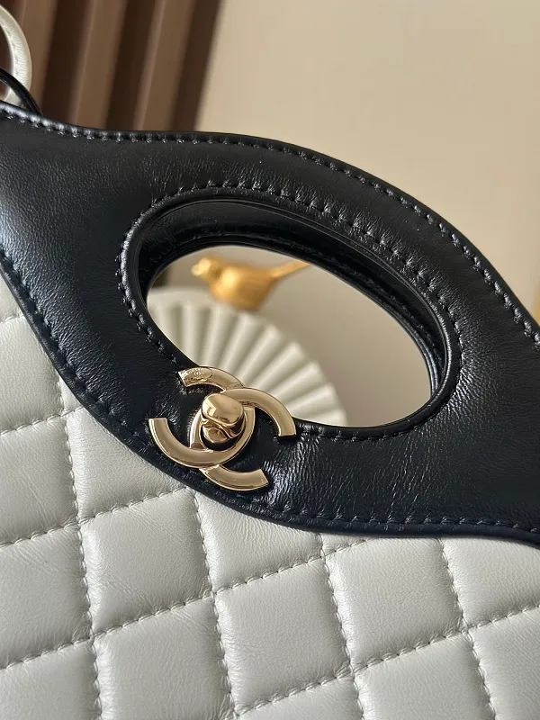 All Categories Chanel Women's Bags 2 (Chanel) Chanel Original Order 4133
