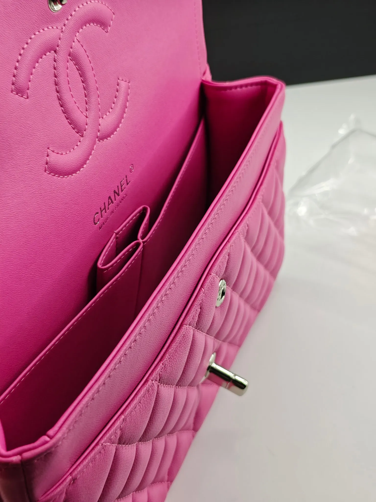 All Categories Chanel Women's Bag 2 (Chanel) Chanel Chip Version A01112