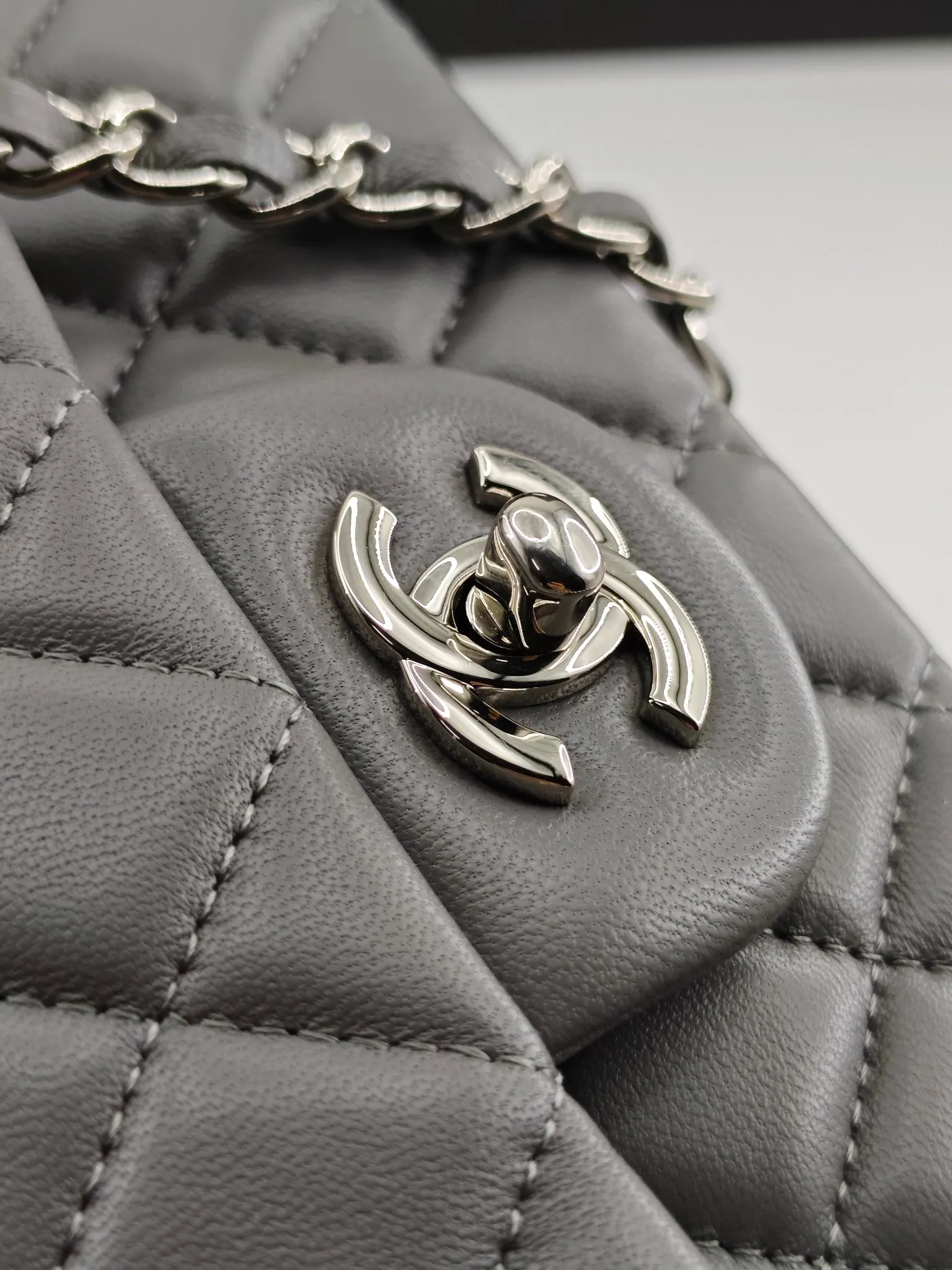 All Categories Chanel Women's Bag 2 (Chanel) Chanel Chip Version A01112