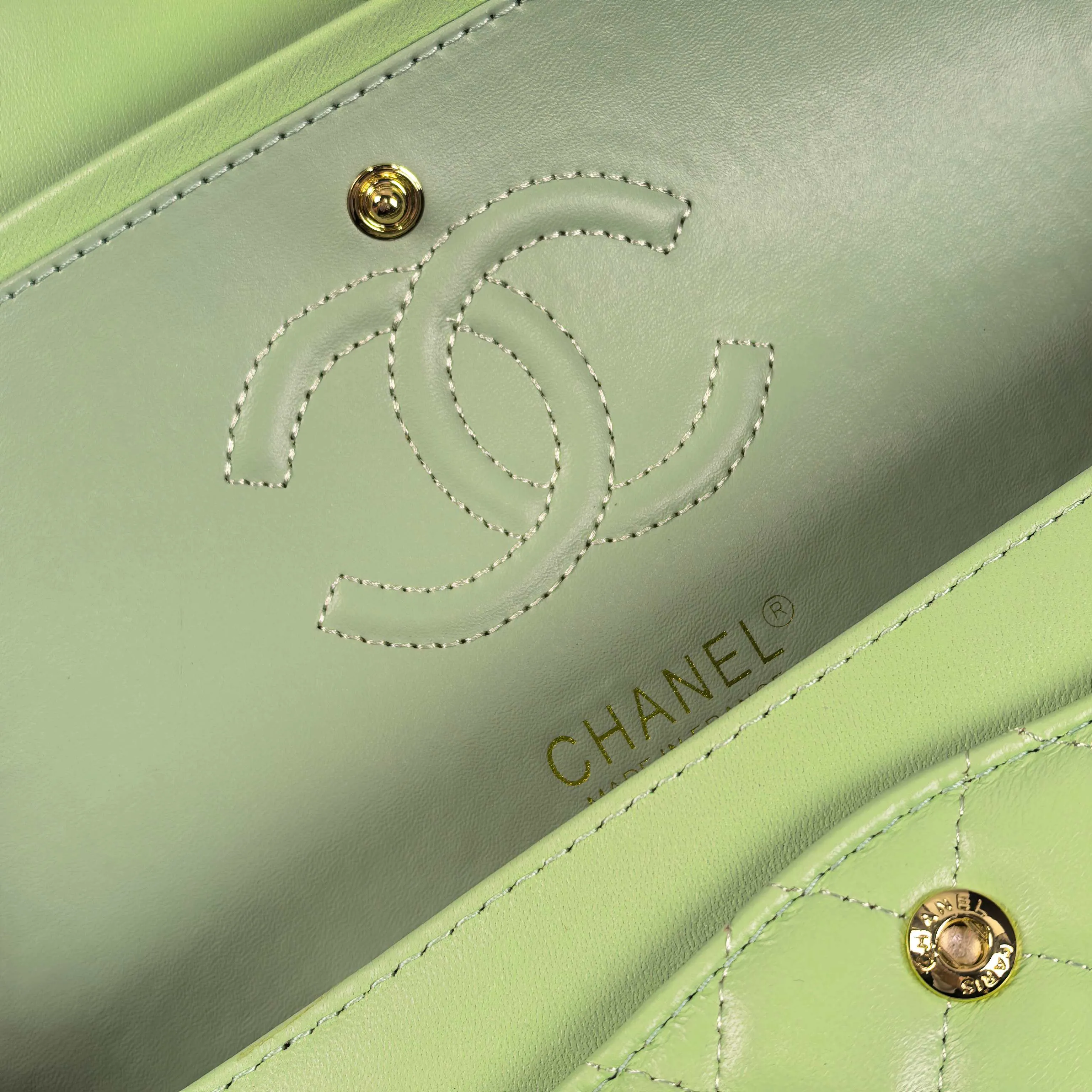 All Categories Chanel Women's Bags (Chanel) Chanel A01112
