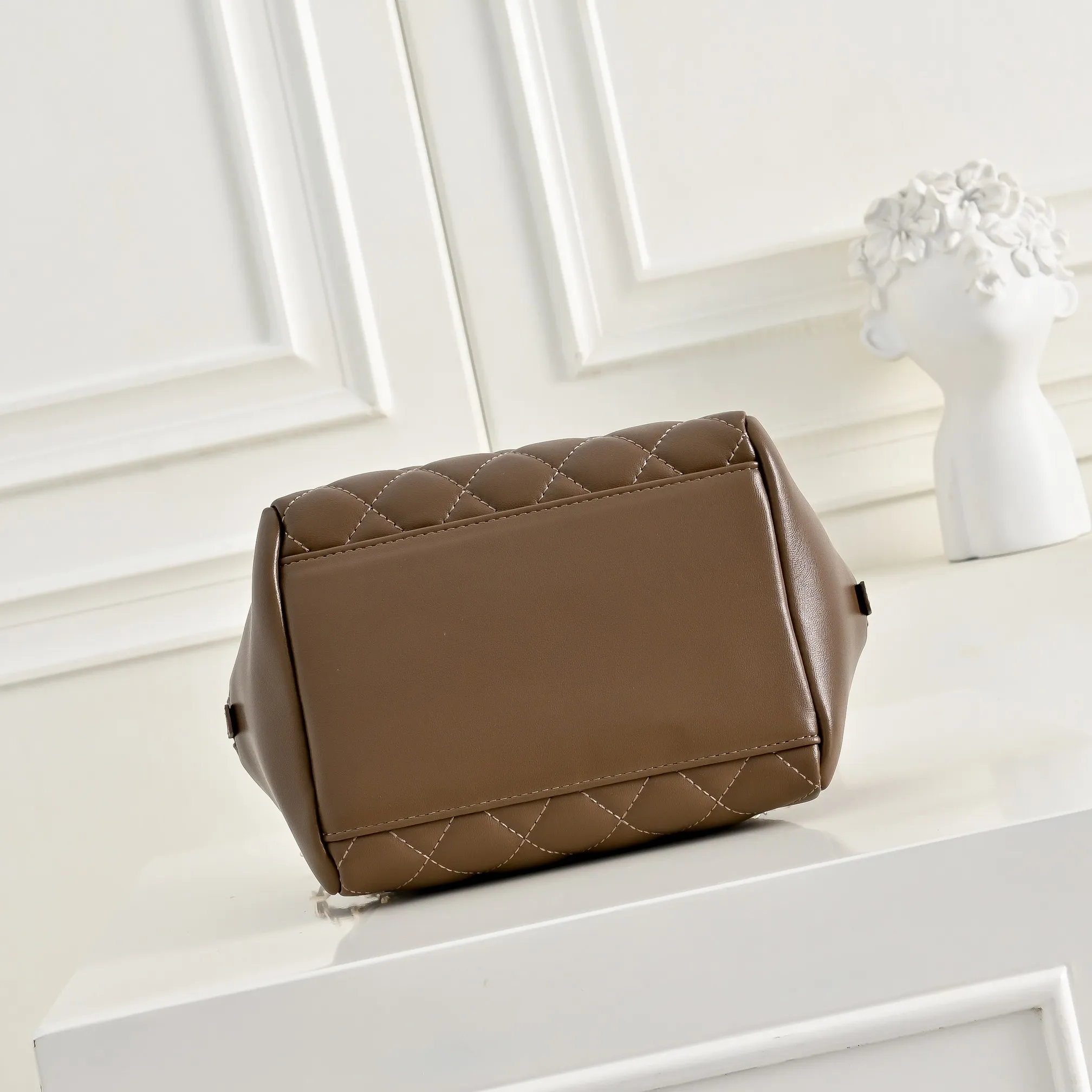 All Categories Chanel Women's Bags (Chanel) Chanel 5001