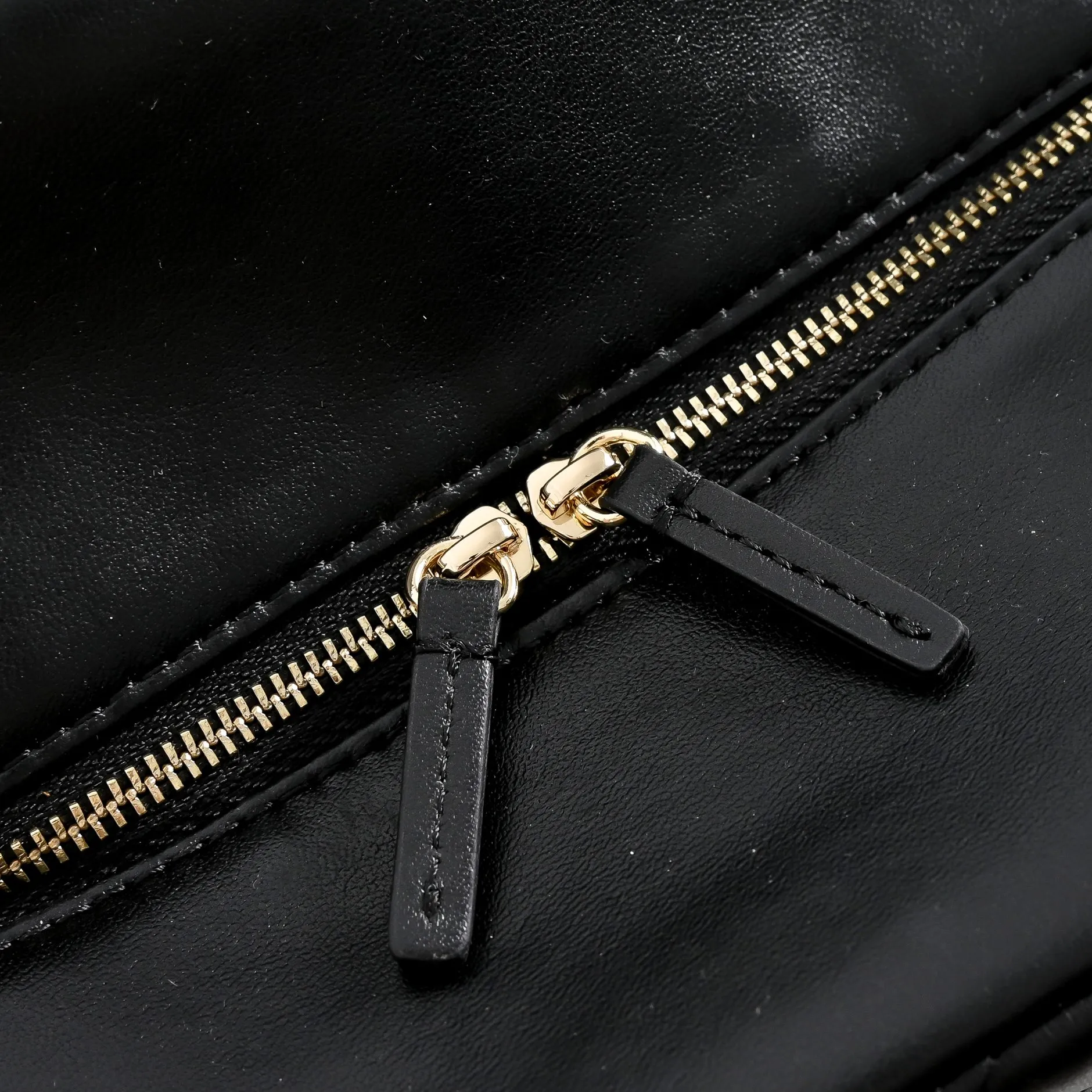 All Categories Chanel Women's Bags (Chanel) Chanel 5001