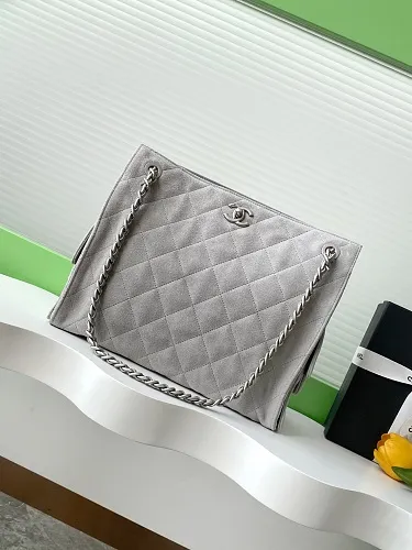 All Categories Chanel Women's Bags 2 (Chanel) Chanel Original AS5303