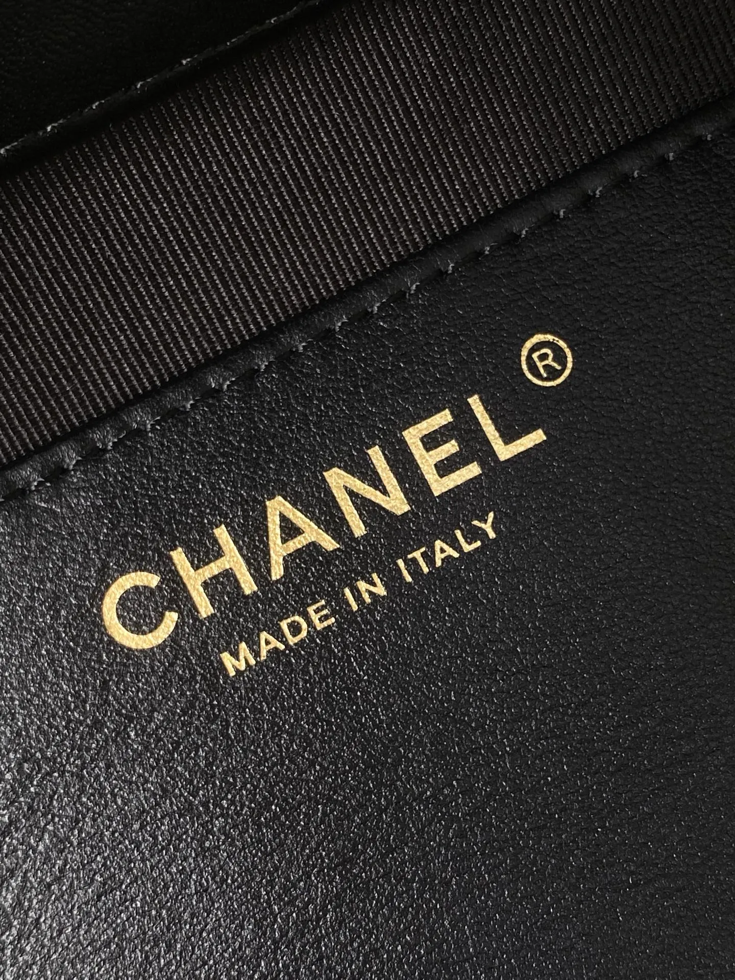 All Categories Chanel Women's Bags 2 (Chanel) Chanel Original AS5303