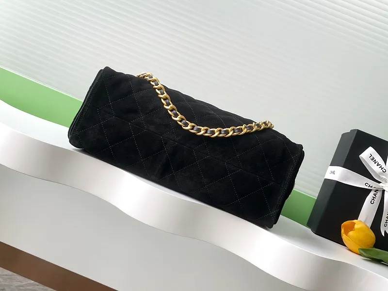 All Categories Chanel Women's Bags 2 (Chanel) Chanel Original AS5303