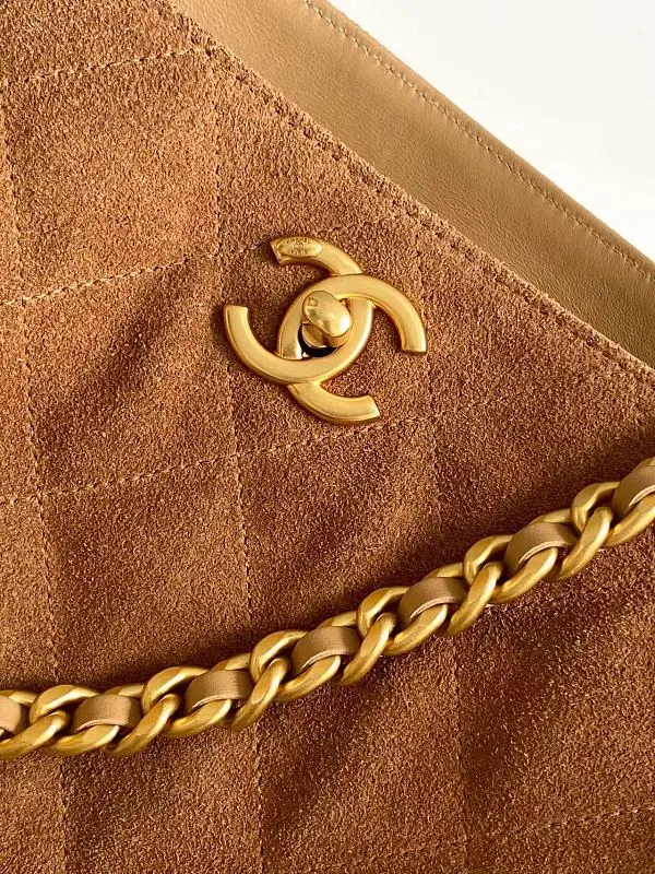 All Categories Chanel Women's Bags 2 (Chanel) Chanel Original AS5303
