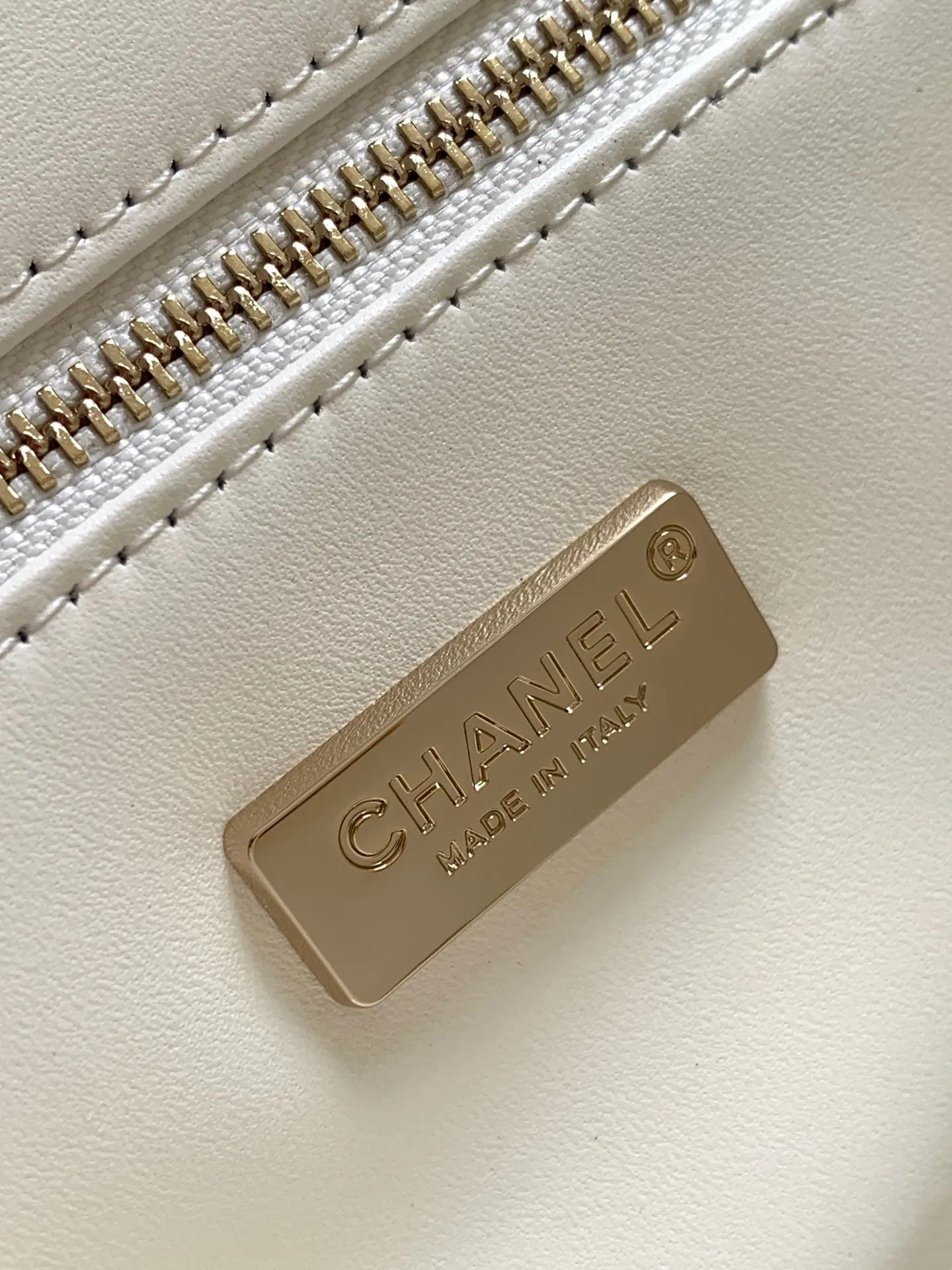 All Categories Chanel Women's Bag 2 (Chanel) Chanel Original Order AS5957