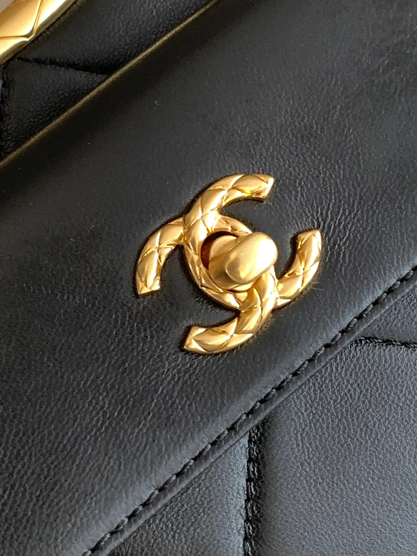 All Categories Chanel Women's Bags 2 (Chanel) Chanel Original Order AS5038