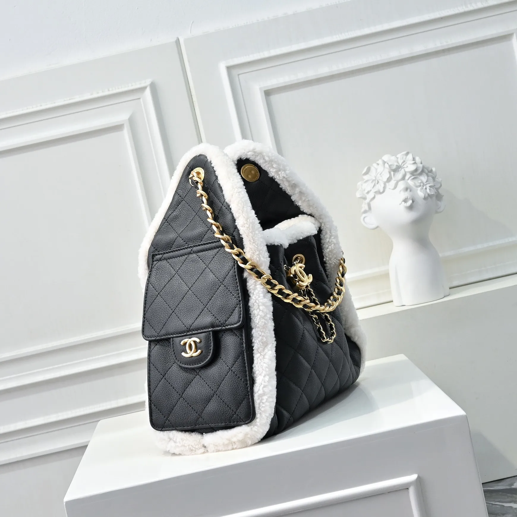 All Categories Official Website "Brand Women's Bags" Women's Bags 💙 Chanel 2025 New CHANEL Crossbody Bag