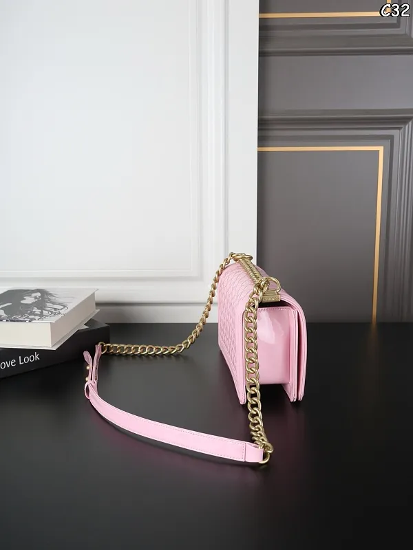 All Categories Official Website "Brand Women's Bags" Women's Bags 💙 Chanel 2026 New CHANEL Crossbody Bag