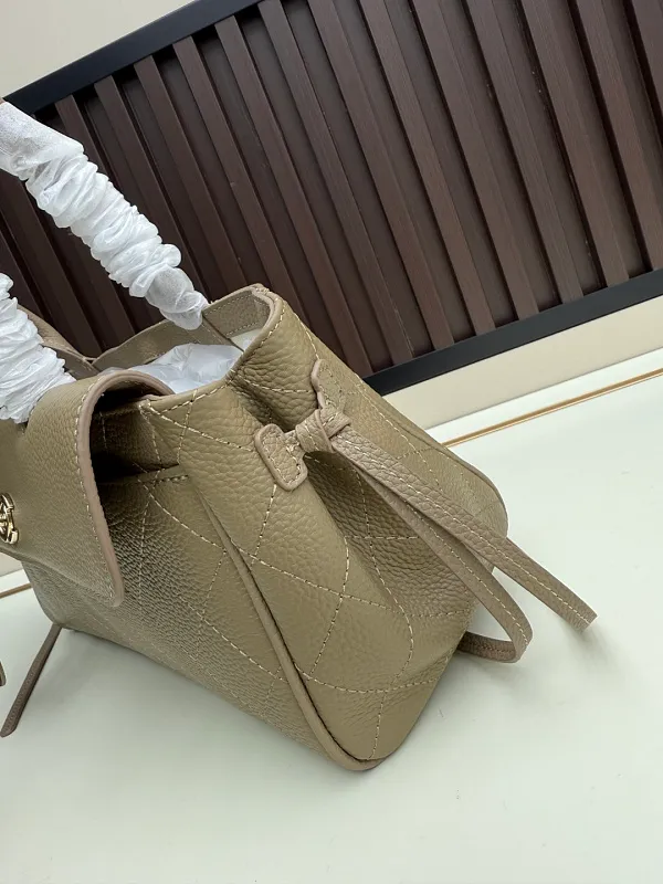 All Categories Chanel Women's Bags (Chanel) Chanel 022