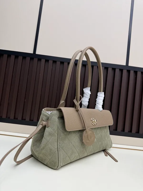 All Categories Chanel Women's Bags (Chanel) Chanel 022
